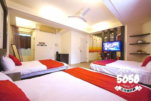 Гостиница Mickey House-Fuxing