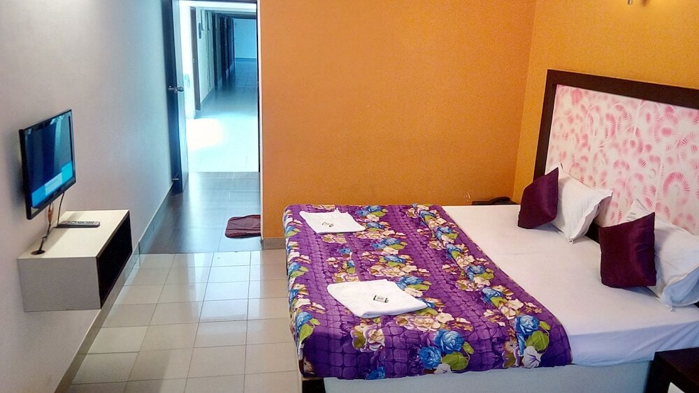 Фото Hotel Luciya International