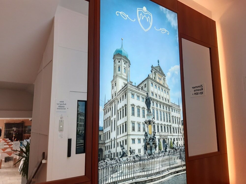 Фото Stadthotel Augsburg