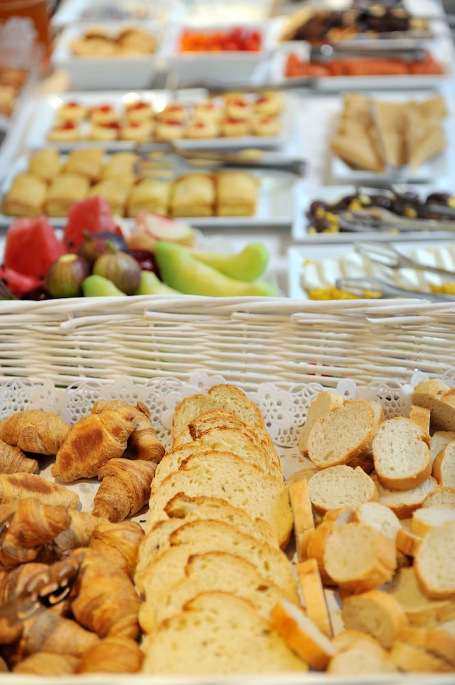 Фото Sani Polyastron Hotel & SPA