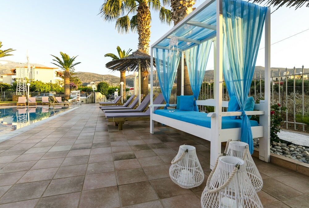 Фото Stelios Gardens