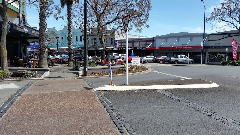 Фото Whakatane Hotel