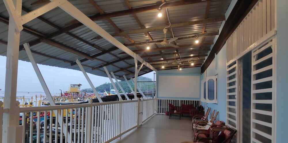 Фото Pangkor Fishing Village Guest House