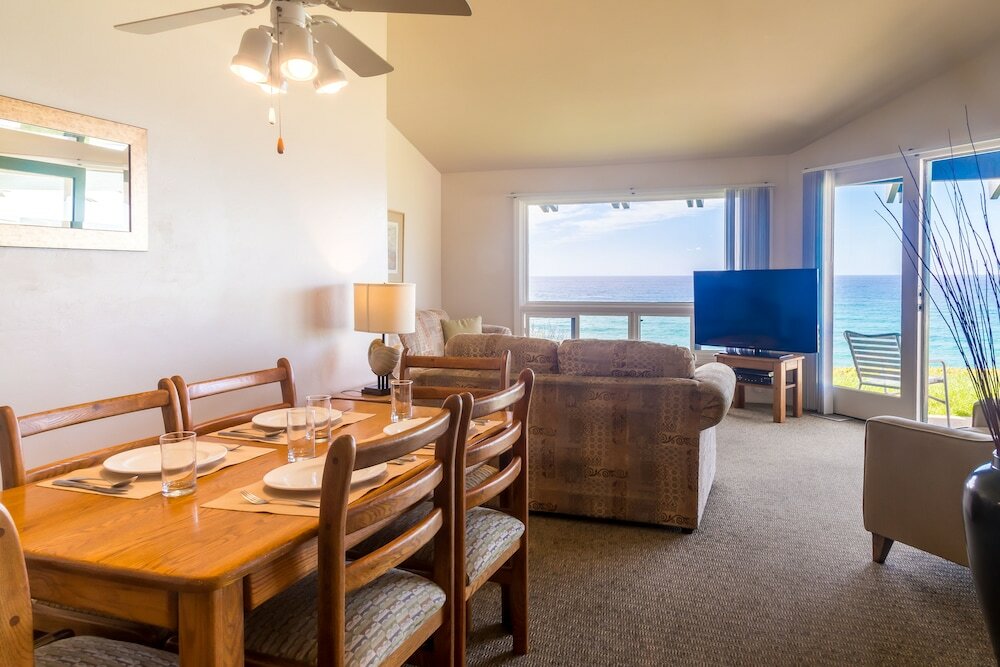 Фото Wave Crest Resort