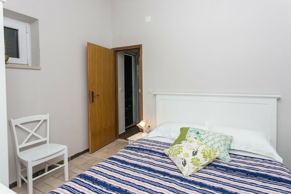 Фото Apartments Villa Mirjana