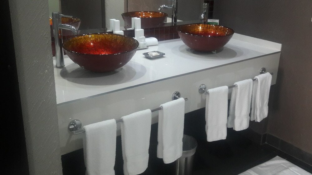 Фото Hotel Pueblo Amigo Plaza & Casino