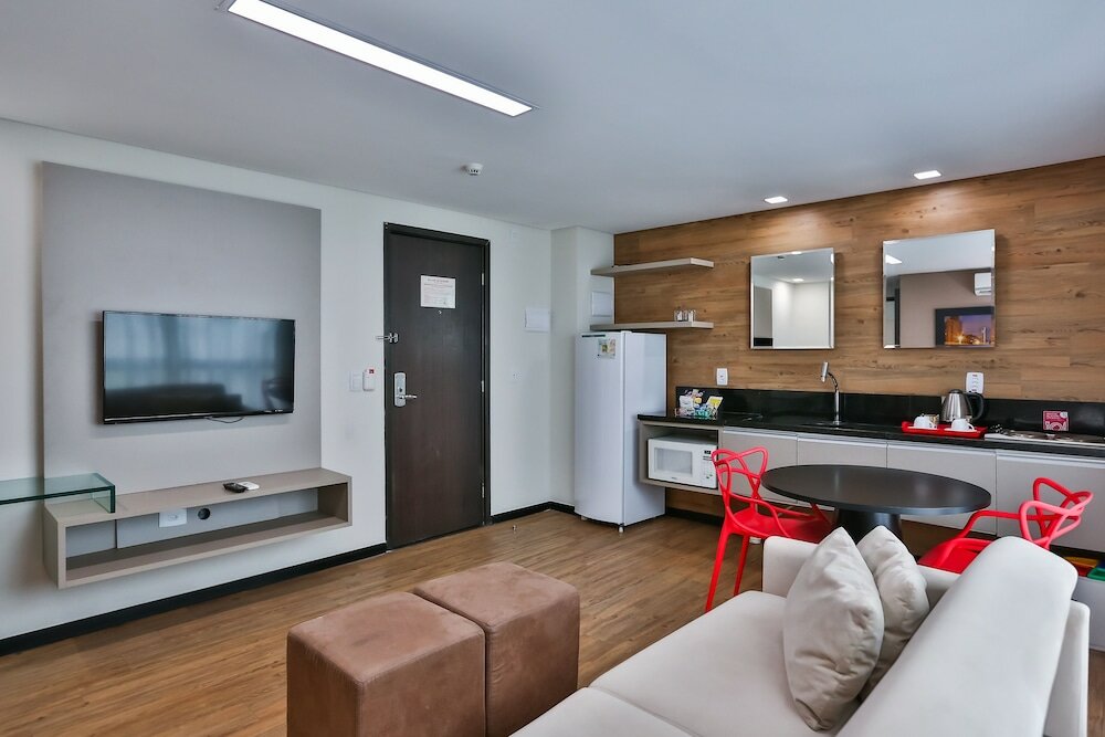 Фото Roomo Praia de Boa Viagem