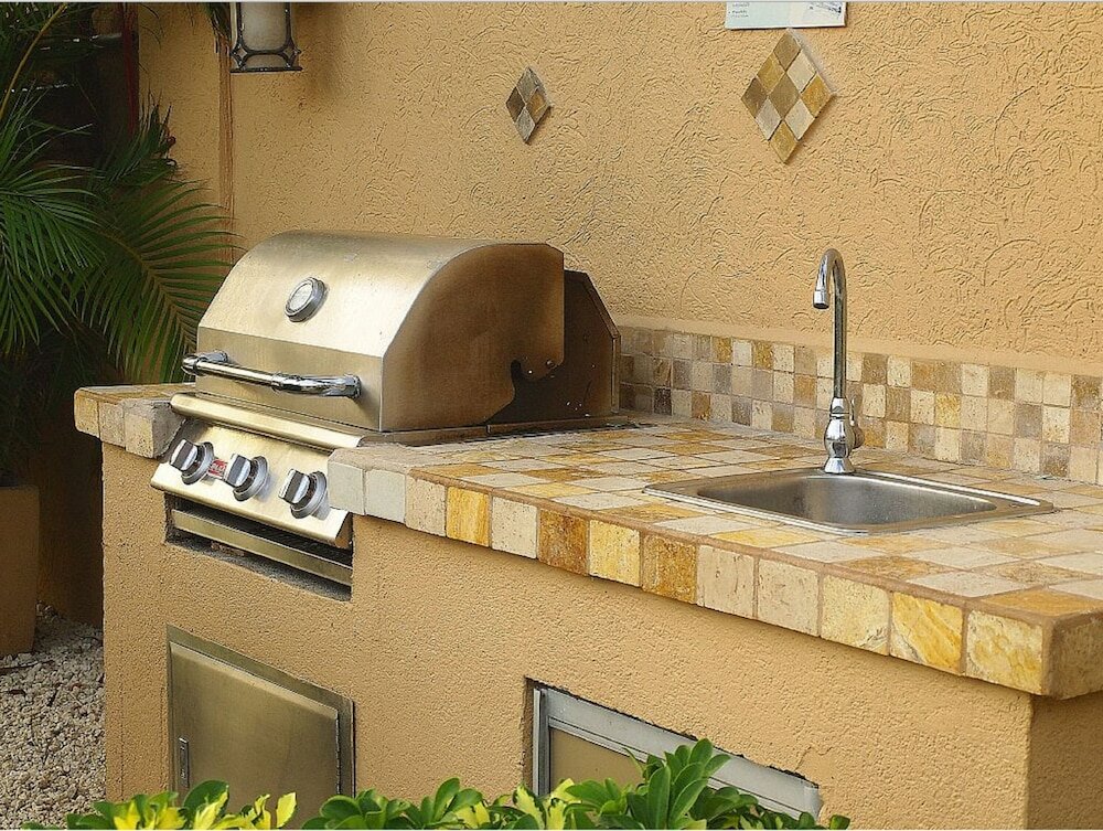 Фото Gold Coast Luxurious and Stylish Condo