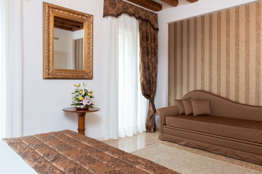 Фото San Teodoro Palace Luxury Apartments