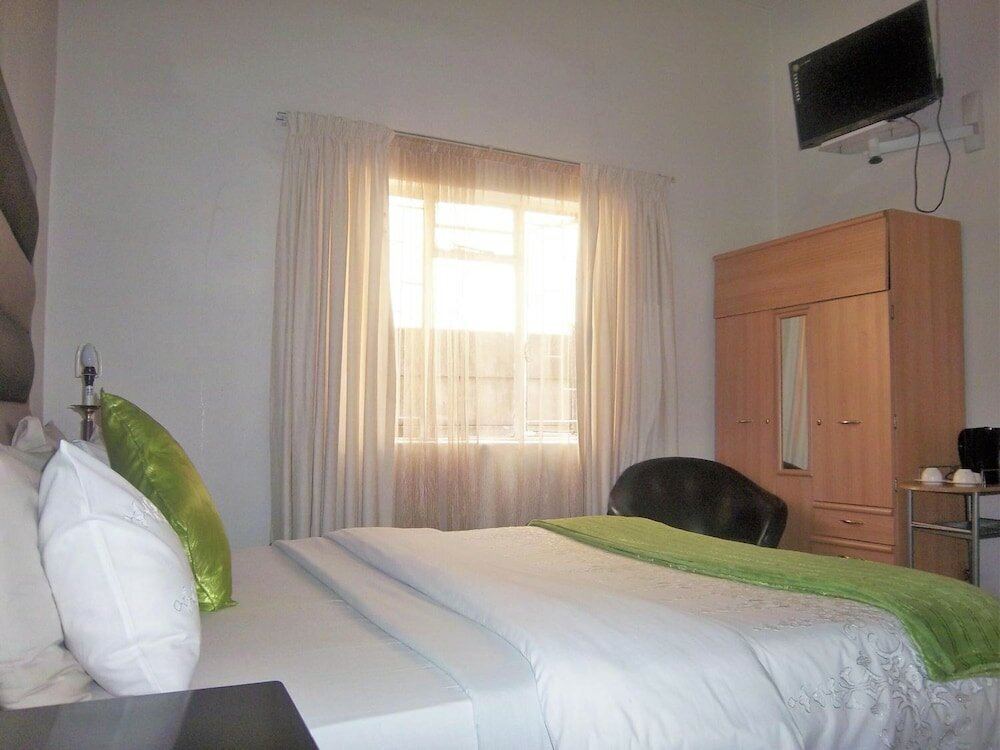 Фото Franchise Guest House