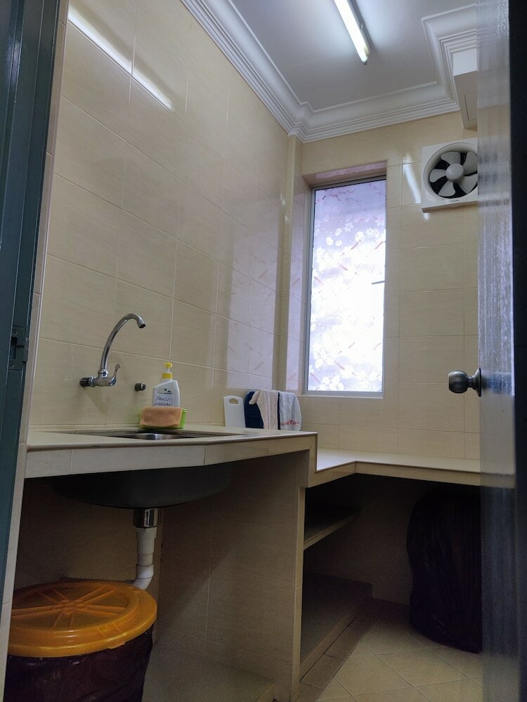 Фото Kpw at Royal Lily Apartment