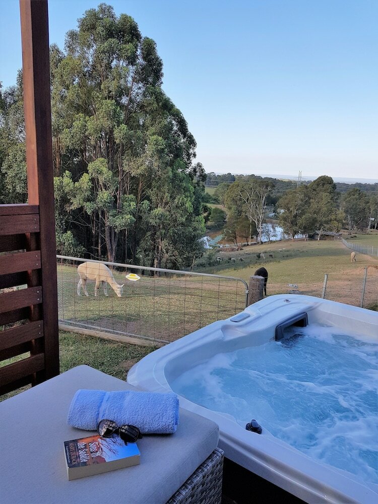 Фото Blueberry Hills On Comleroy