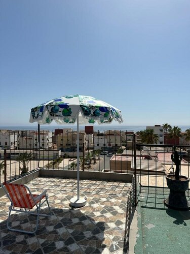 Хостел Dinosaure anza surf house