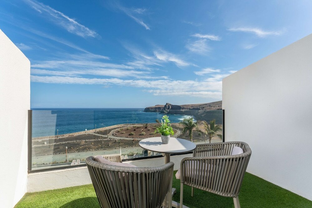 Фото Occidental Roca Negra