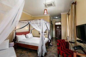 Гостиница 2 Friends Beach Hotel