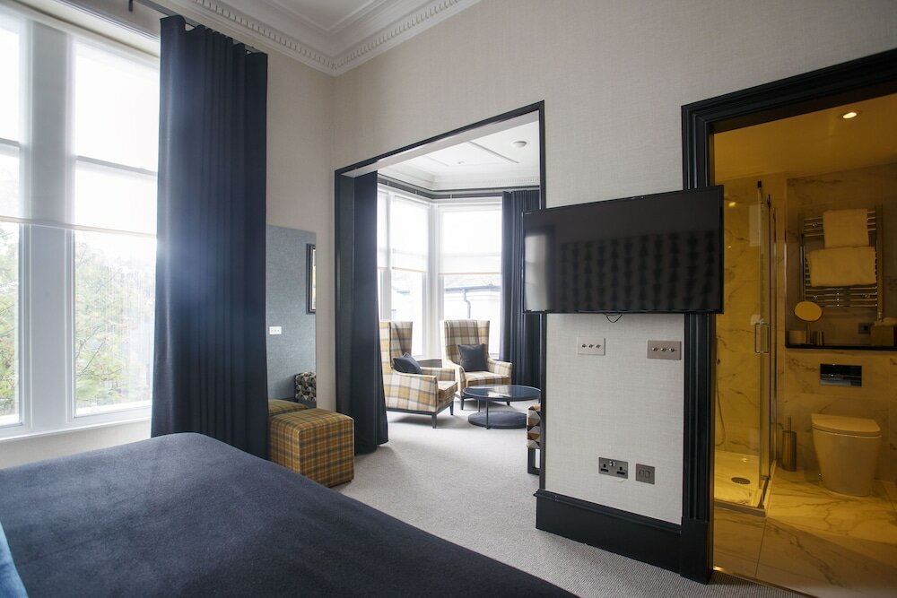 Фото The Chester Hotel