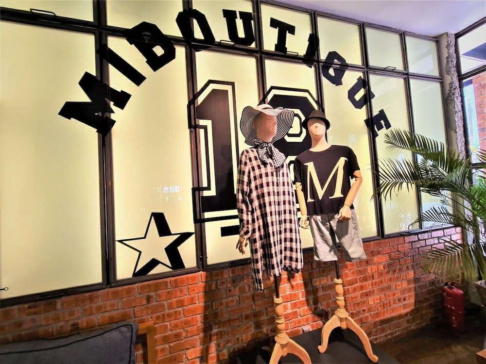 Фото Hotel Suria 18