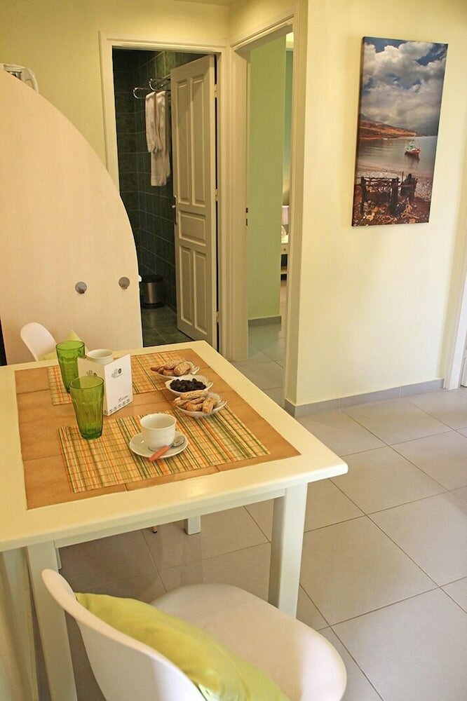 Фото Ilias Apartments