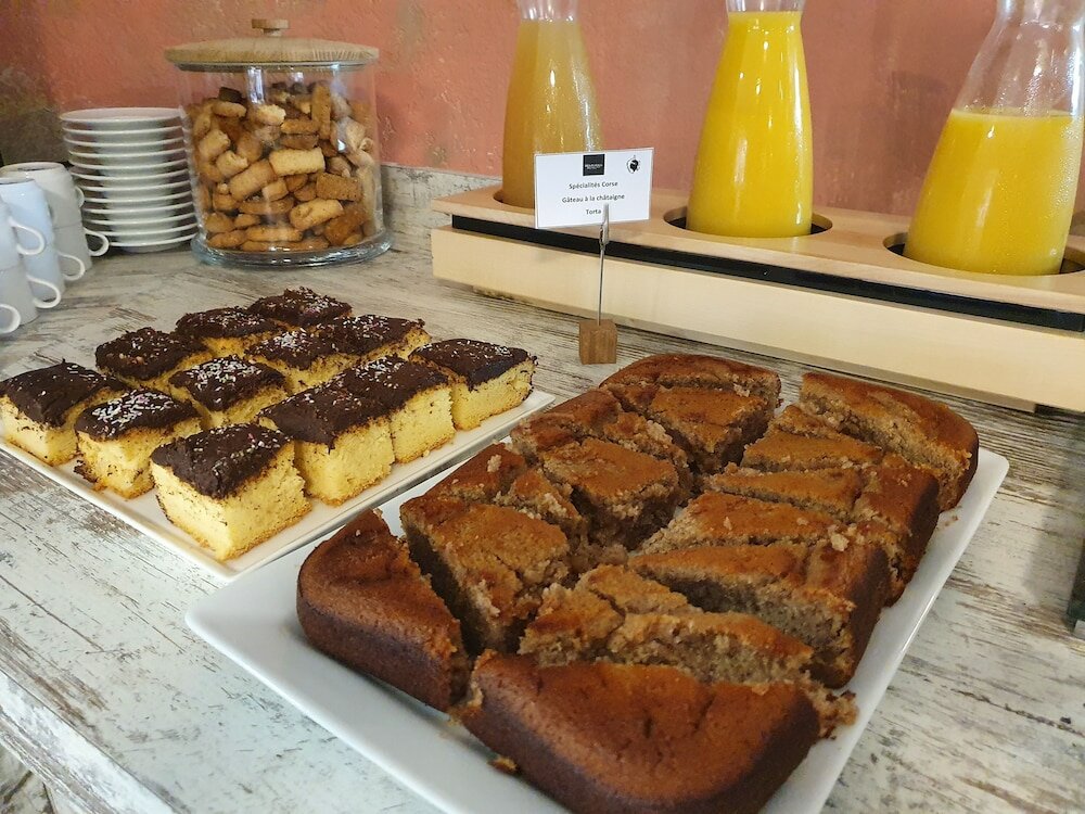 Фото Hotel Mariana