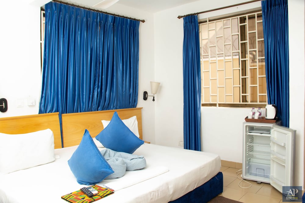 Фото Asantewaa Premier