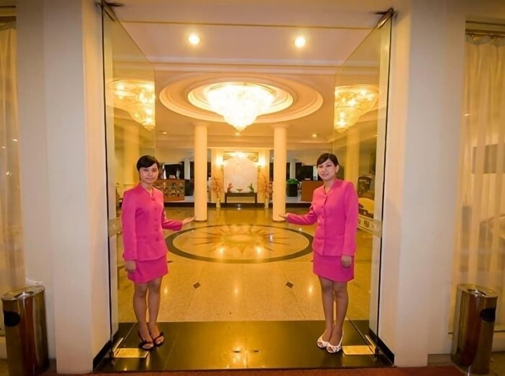 Фото Hotel Sinar 2