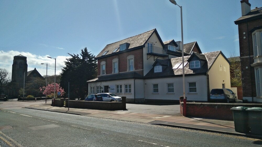 Фото The Shelbourne Apartments