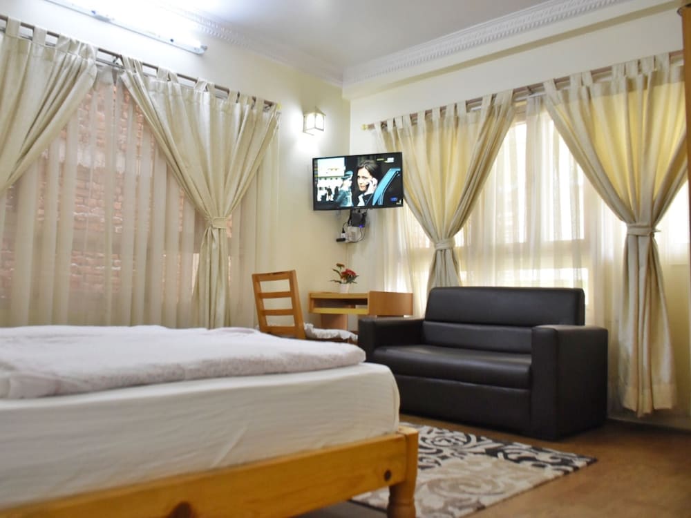 Фото Shakya House