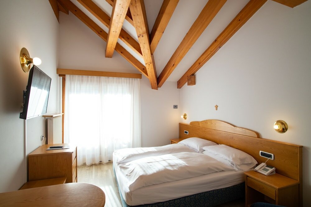 Фото Alpine Charme & Wellness Hotel Europeo