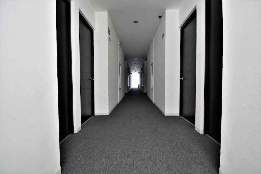 Фото Mexico Inn Express Salamanca