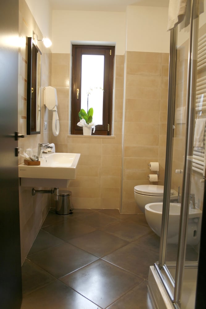 Фото Hotel Castagneto