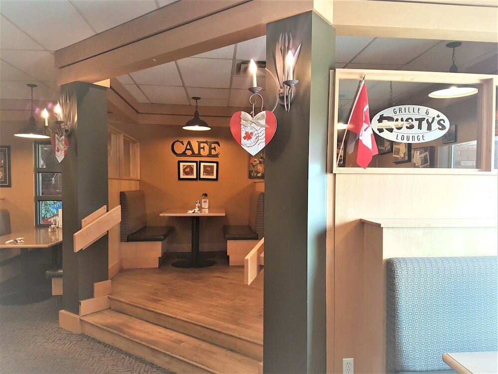 Фото BCMInns Lloydminster