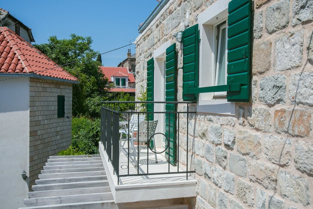 Фото Divota Apartment Hotel