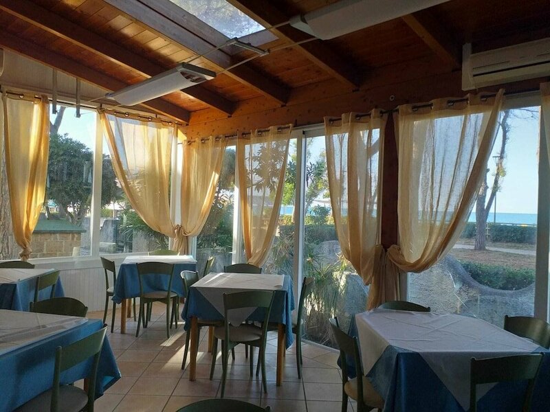 Гостиница Quadruple Room in Pineto - A few Meters From the sea