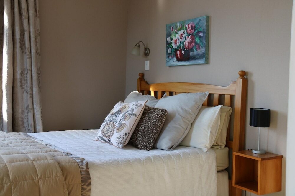 Фото The Point Bed & Breakfast