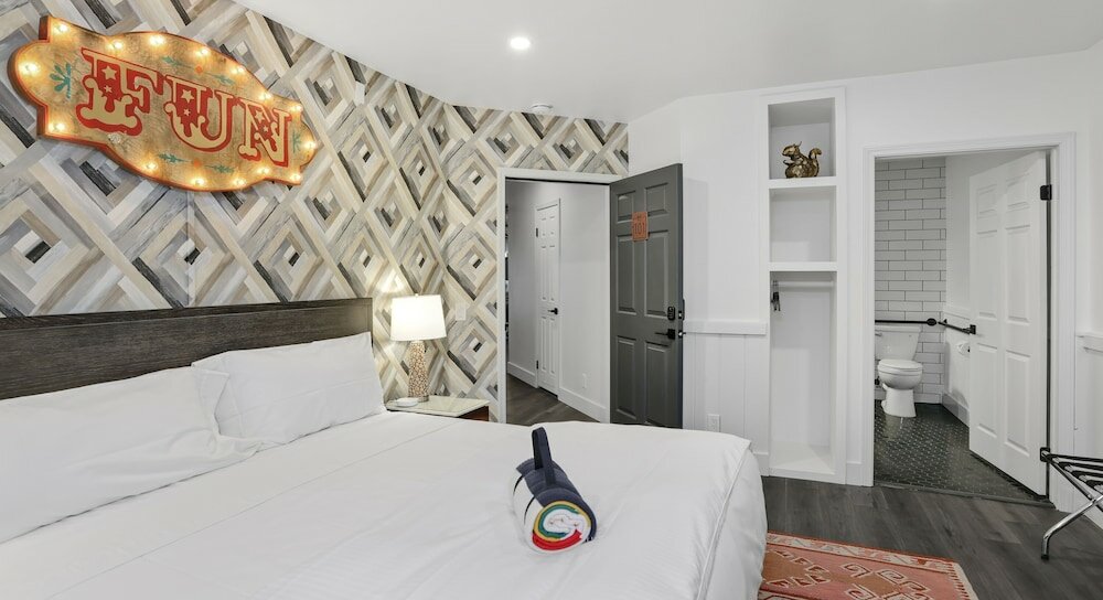 Фото The Creekstone