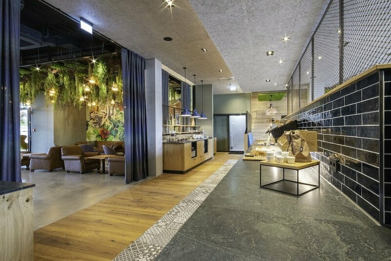 Гостиница RiKu Hotel Reutlingen в Ройтлингене