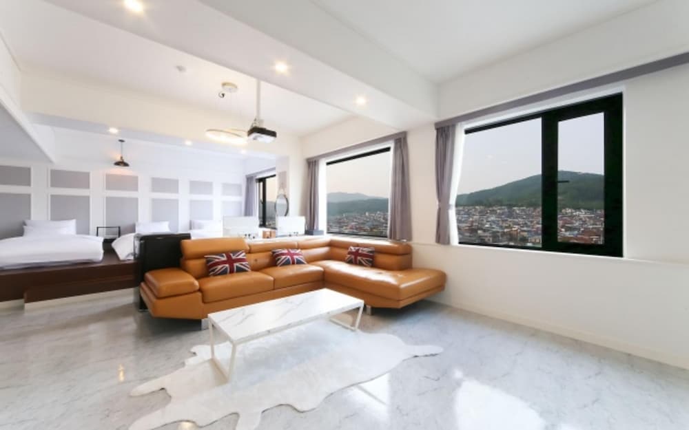 Фото 57861707522