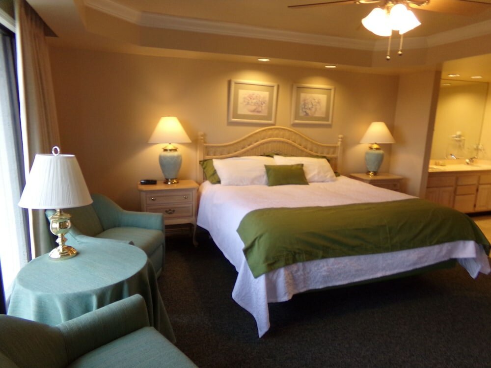 Фото Treetop Condominium