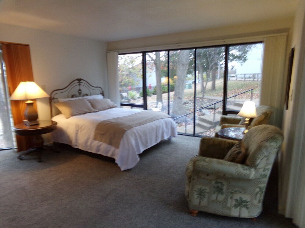 Фото Treetop Condominium