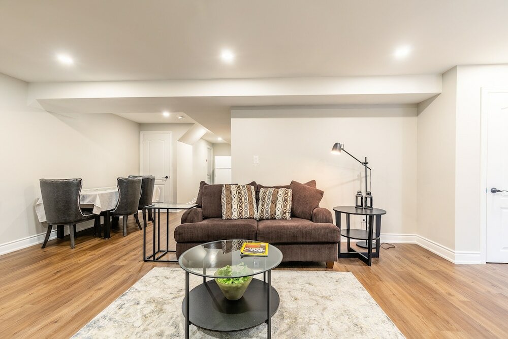 Фото Globalstay. Modern Family Basement in Mississauga