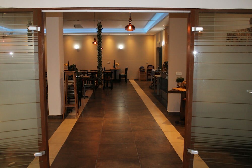 Фото Hotel Maximo