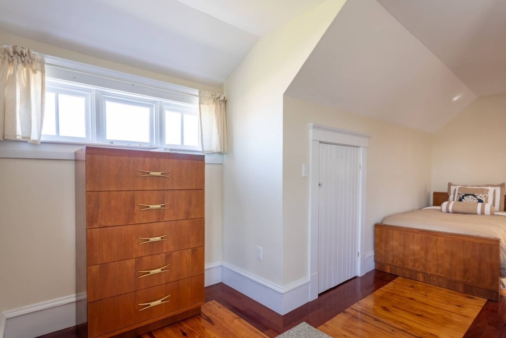 Фото Miramar Escape