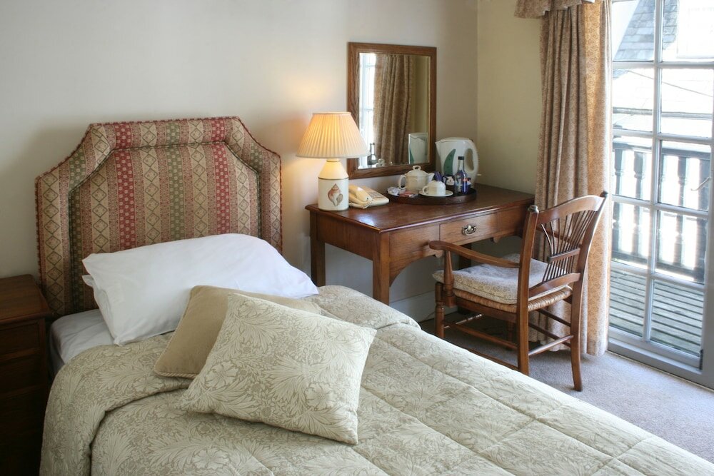 Фото New Inn Hotel