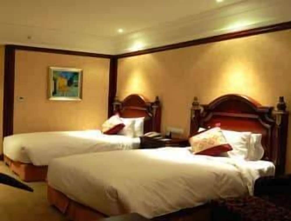 Фото Wyndham Shanghai Hongqiao