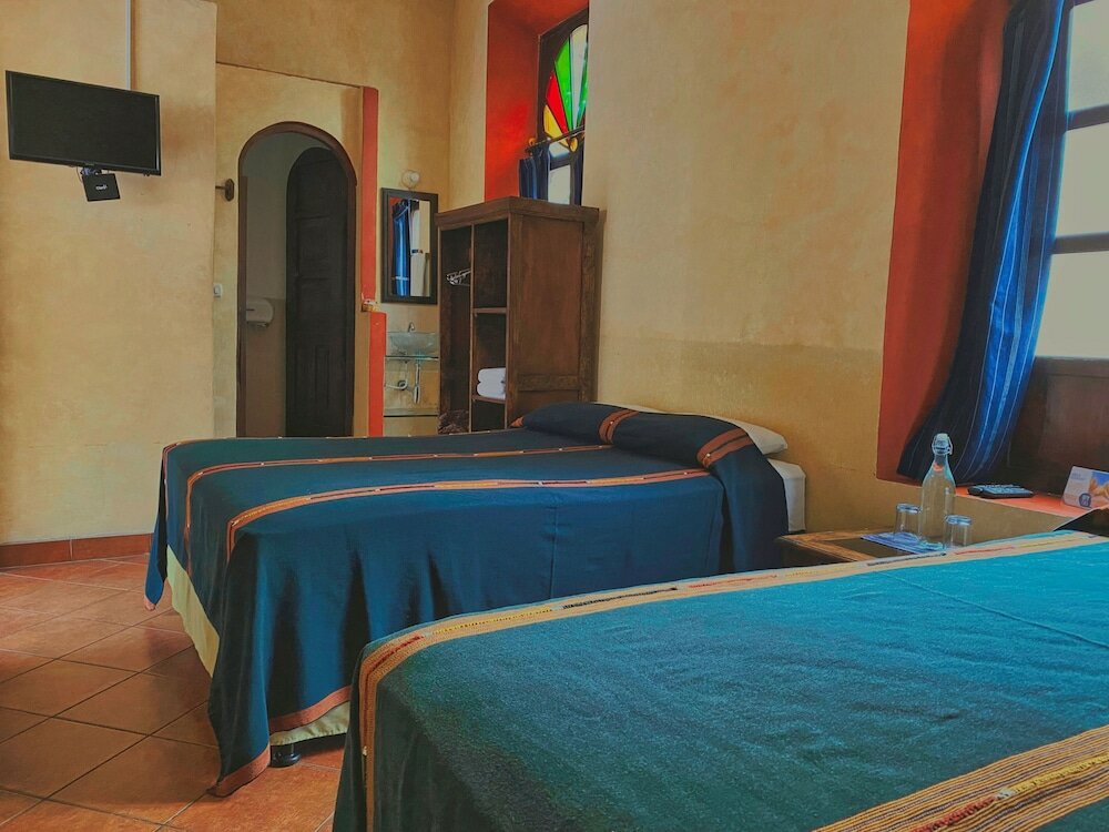 Фото Hotel Maya Ik