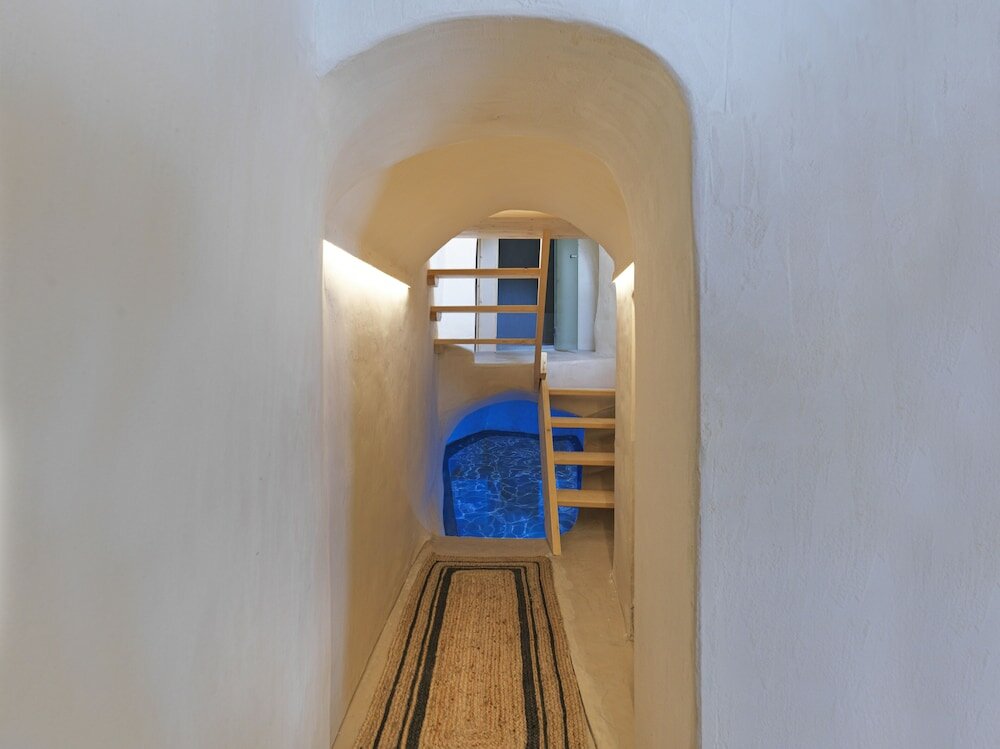 Фото Secret Gem Suites