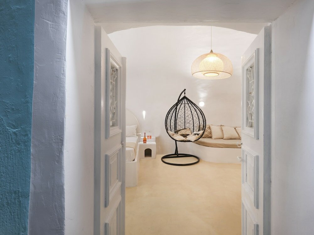 Фото Secret Gem Suites