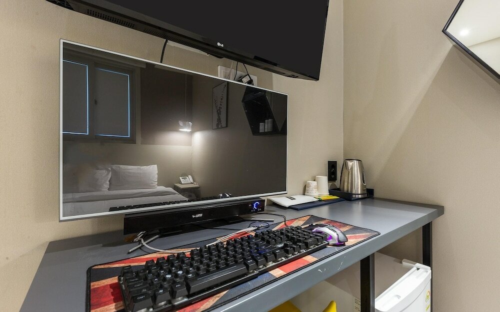 Фото Daejeon Yongjeon Hotel Ben