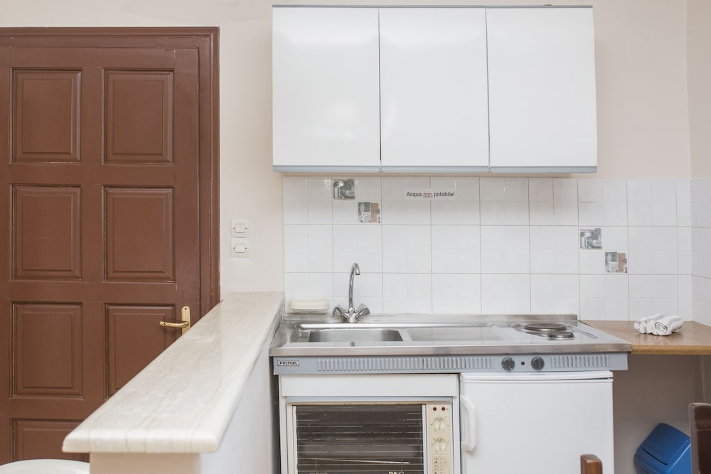 Фото Nikolouzos Sunny Estate