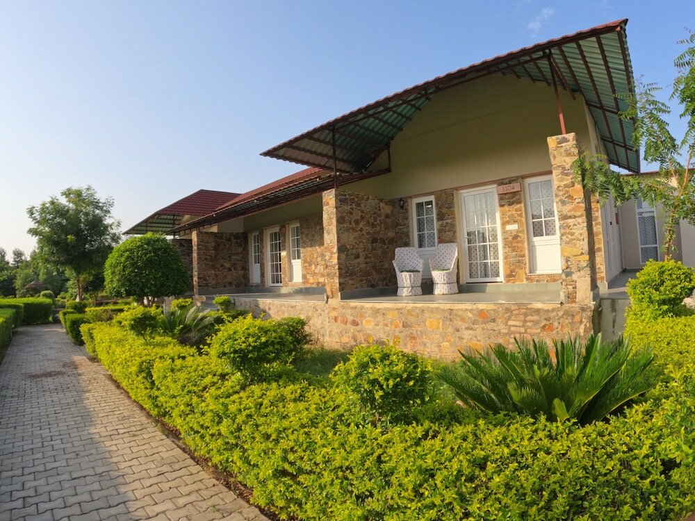 Фото Astroport Sariska Treetop by Eight Continents